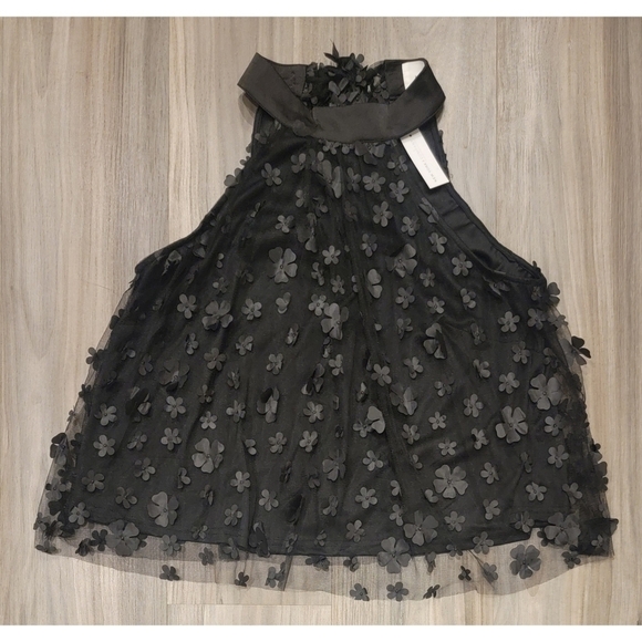 NWT New York & Company Sleeveless 3D Floral Halter Top - Picture 3 of 8